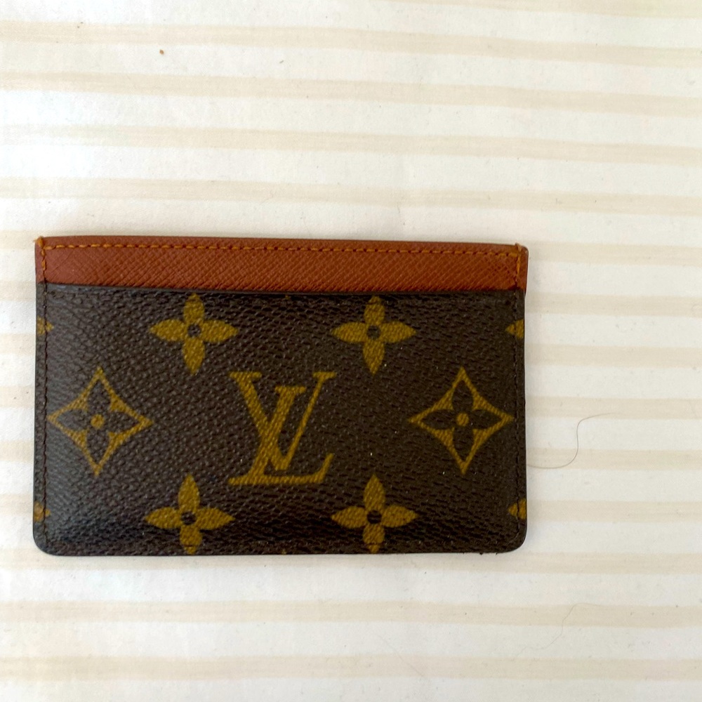 Card holder